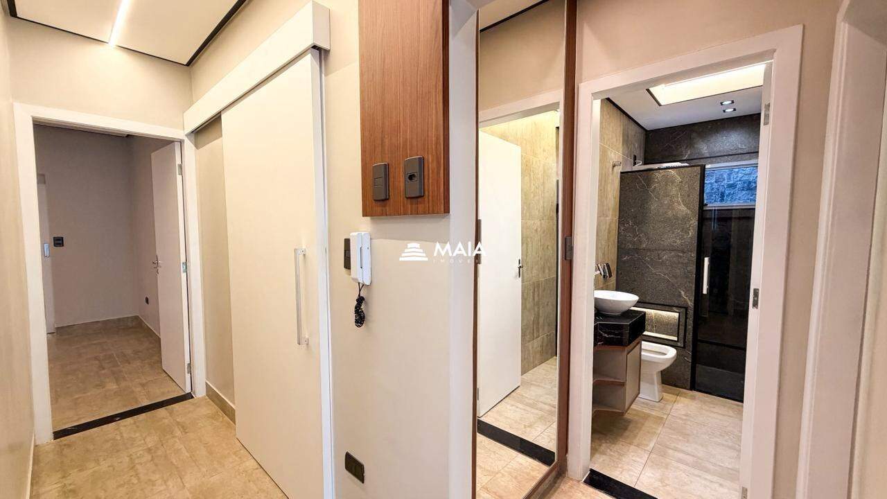 Casa à venda no Fabrício: 