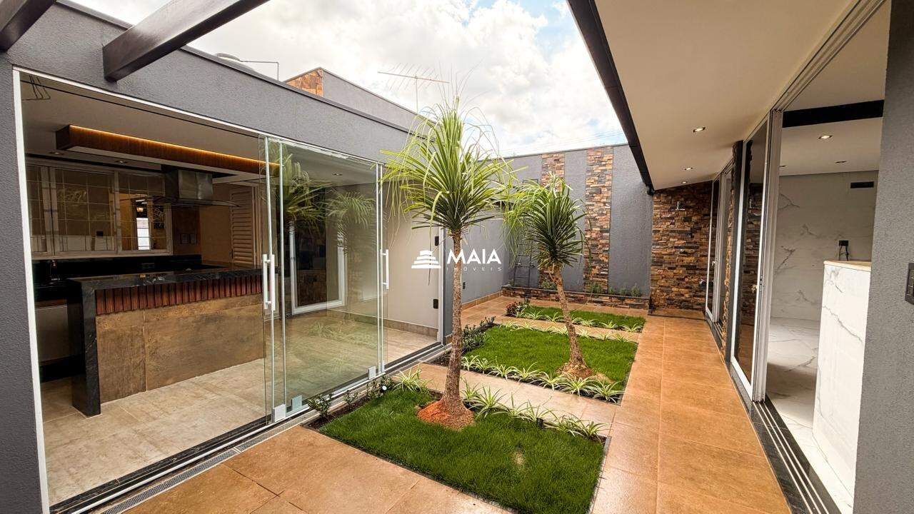 Casa à venda no Fabrício: 