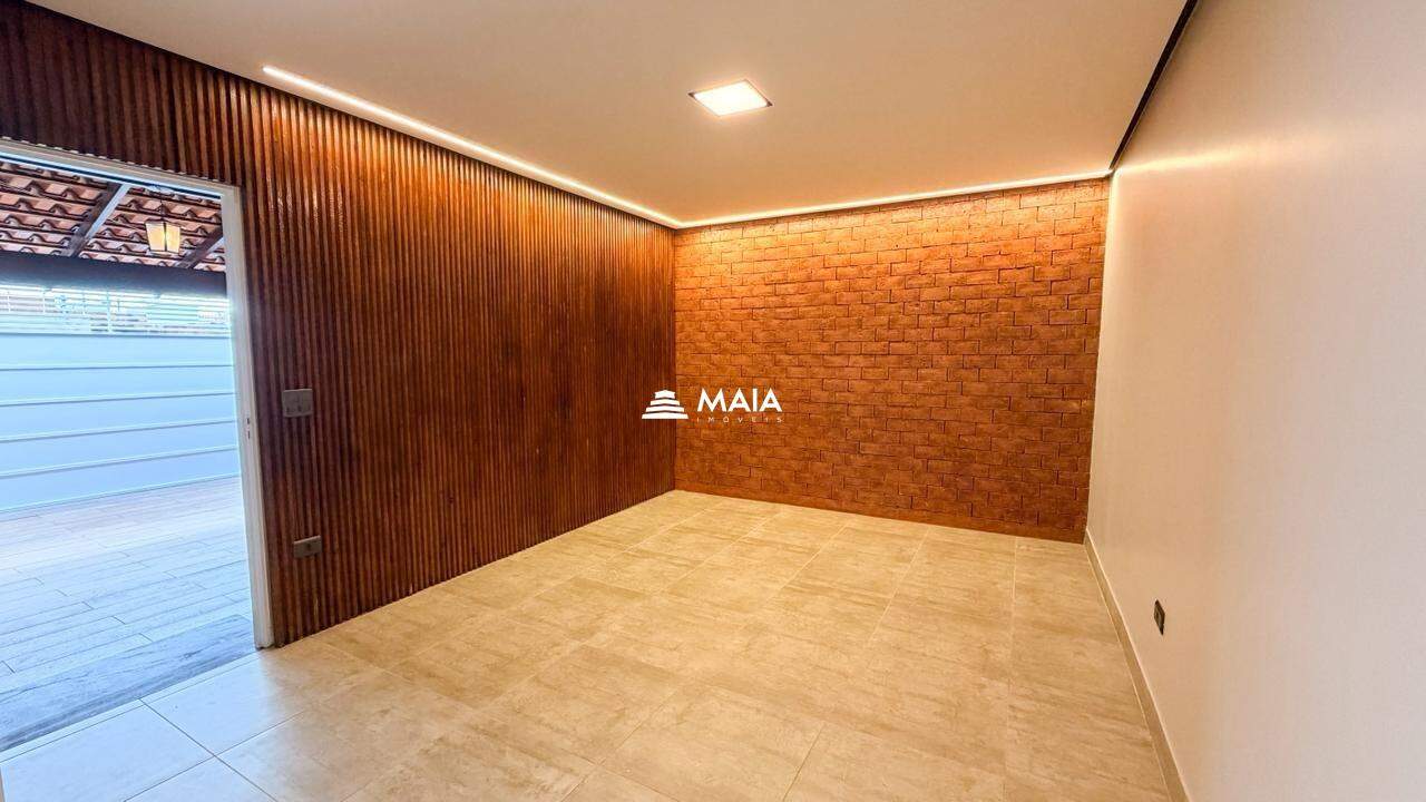 Casa à venda no Fabrício: 