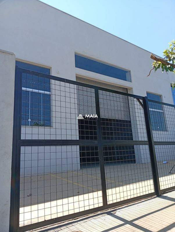 Galpão para aluguel no Leblon: 