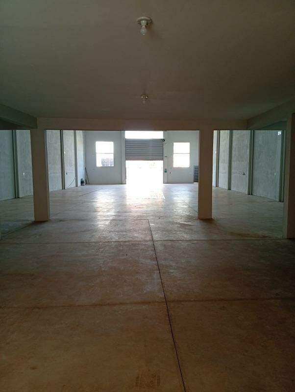 Galpão para aluguel no Leblon: 