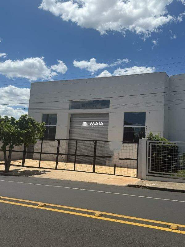 Galpão para aluguel no Leblon: 