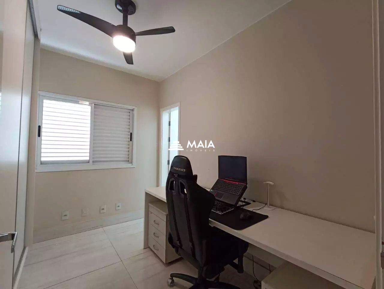 Apartamento à venda no Santa Maria: 