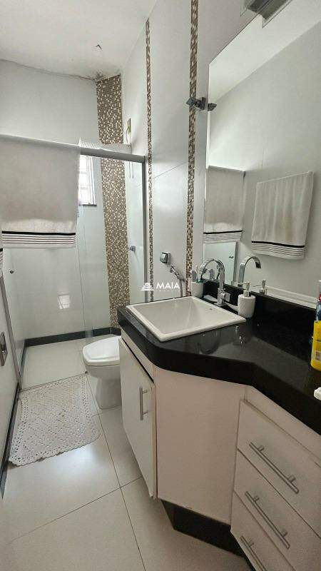 Apartamento à venda no Santa Marta: 