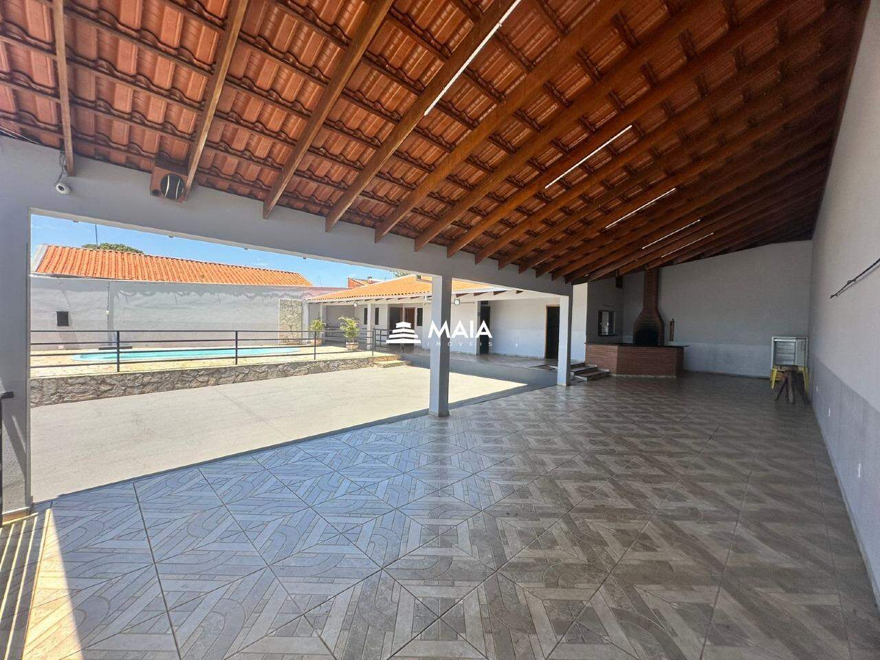 Casa à venda no Lourdes: 