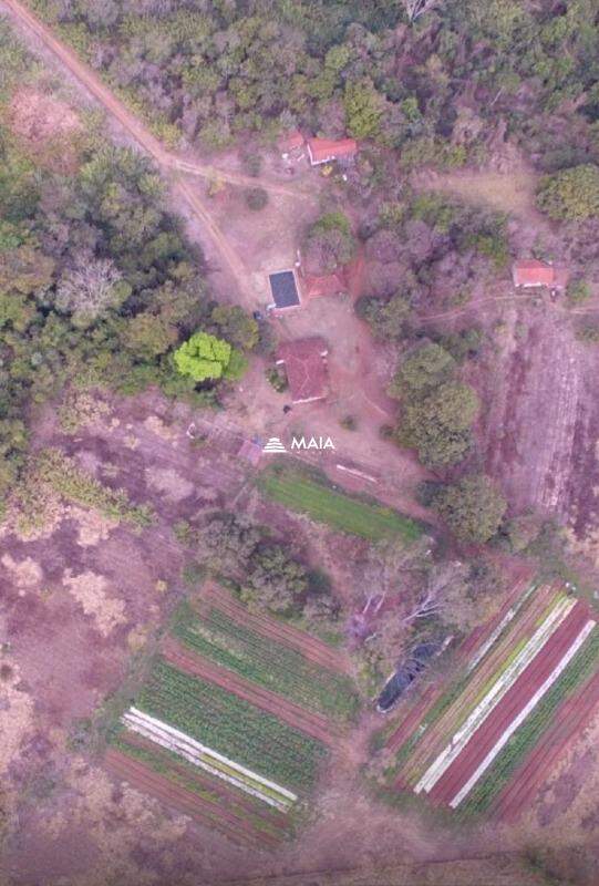 Rancho/ Chácara/ Rural à venda no Chacara Santa Luzia: 