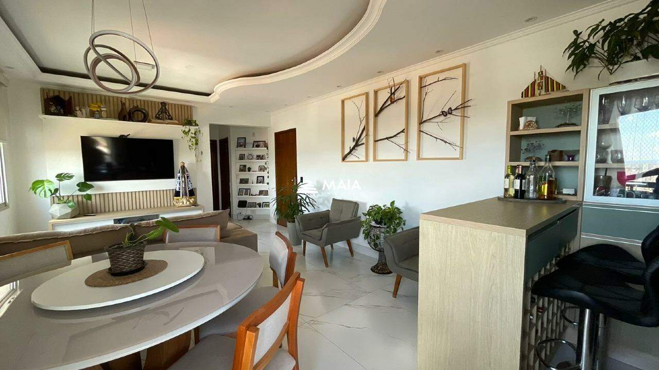 Apartamento para aluguel no Centro: 