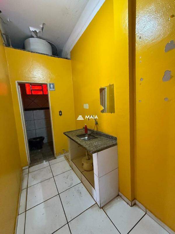 Comercial para aluguel no Leblon: 