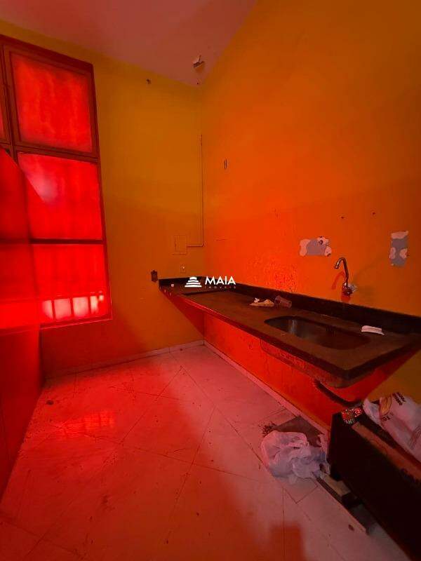 Comercial para aluguel no Leblon: 