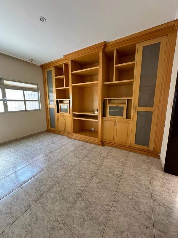 Casa para aluguel no Santa Marta: 