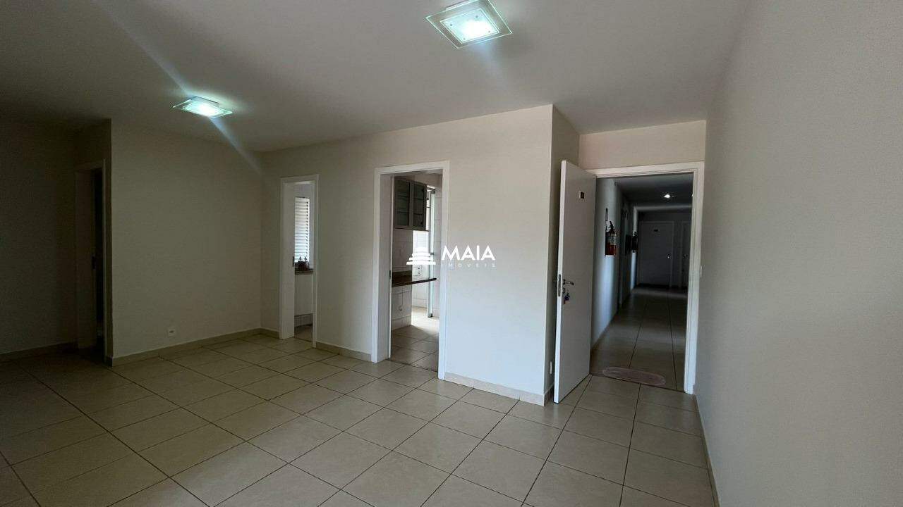 Apartamento para aluguel no Centro: 