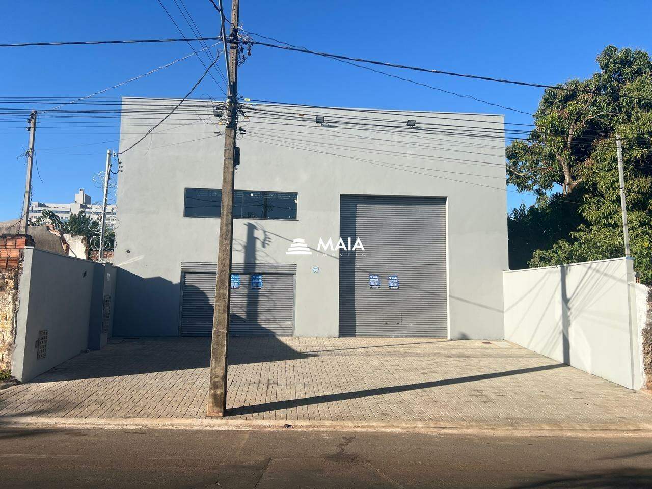 Galpão à venda no bairro Antônia Cândida 