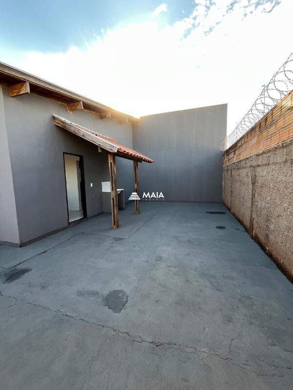 Casa para aluguel no Jardim Maria Alice: 