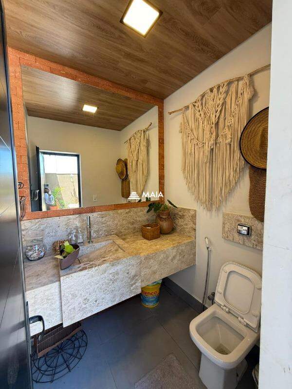 Casa de Condomínio à venda no Estância dos Ipês: 