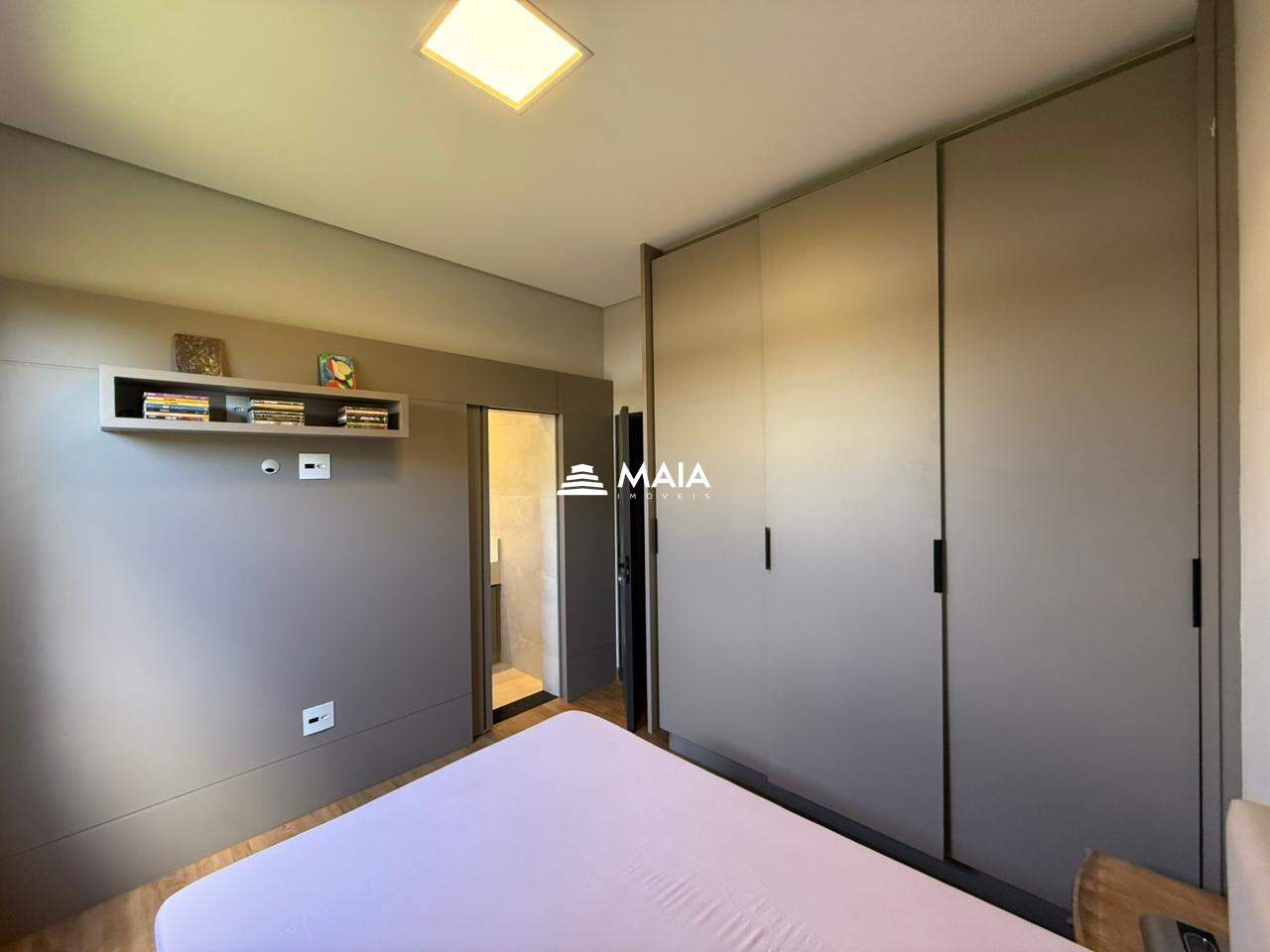 Casa de Condomínio à venda no Estância dos Ipês: 