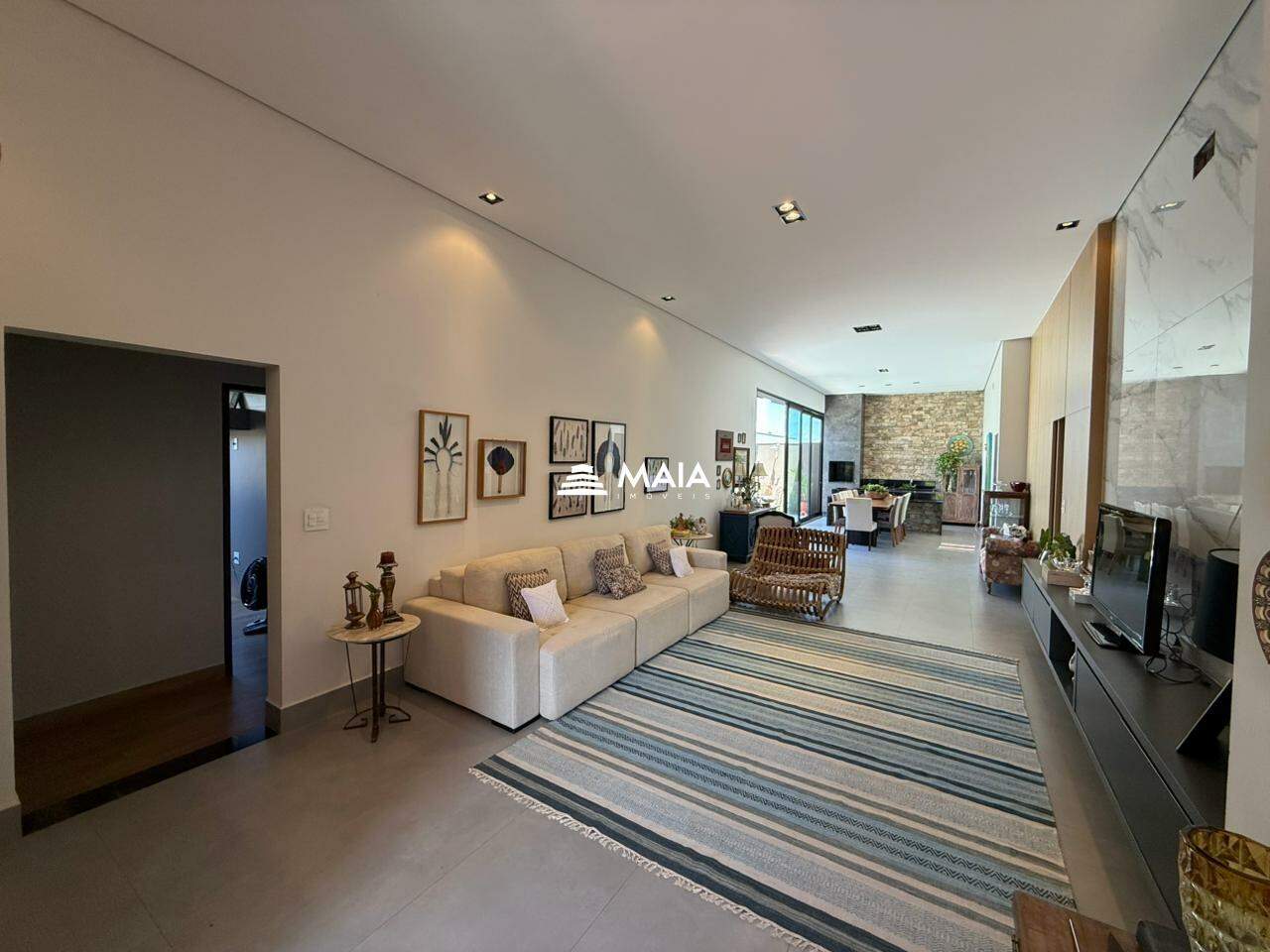 Casa de Condomínio à venda no Estância dos Ipês: 