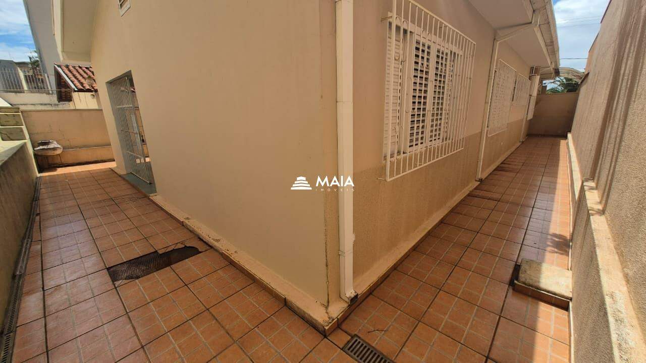 Casa à venda no Vila Olímpica: 