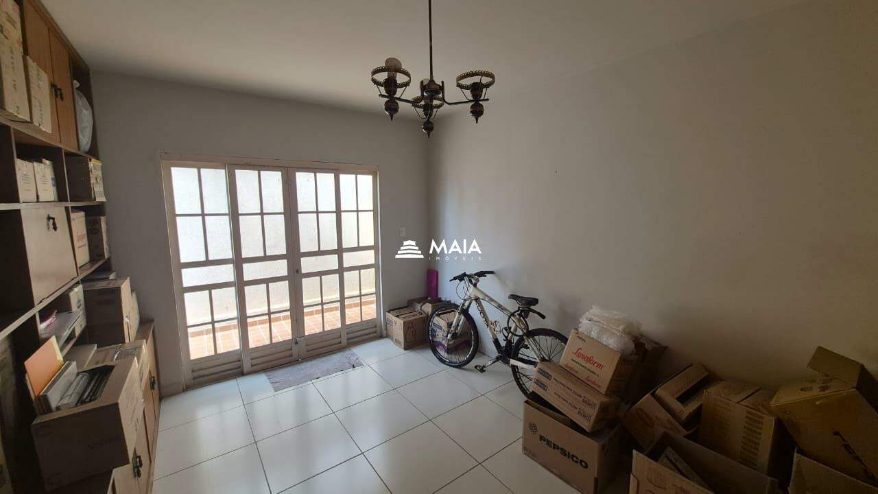 Casa à venda no Vila Olímpica: 