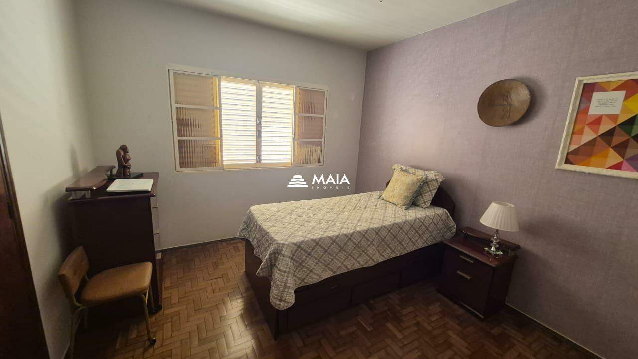 Casa à venda no Vila Olímpica: 