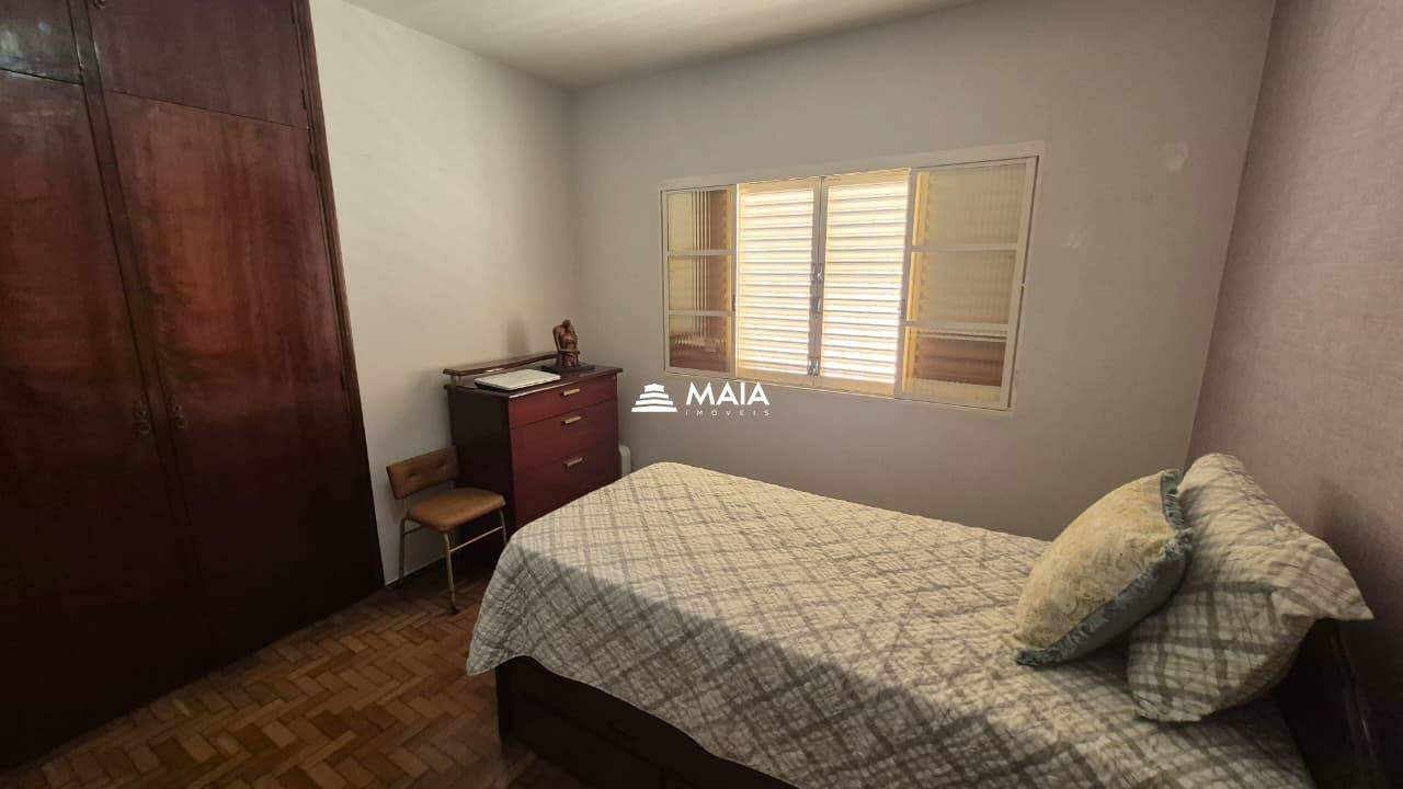 Casa à venda no Vila Olímpica: 