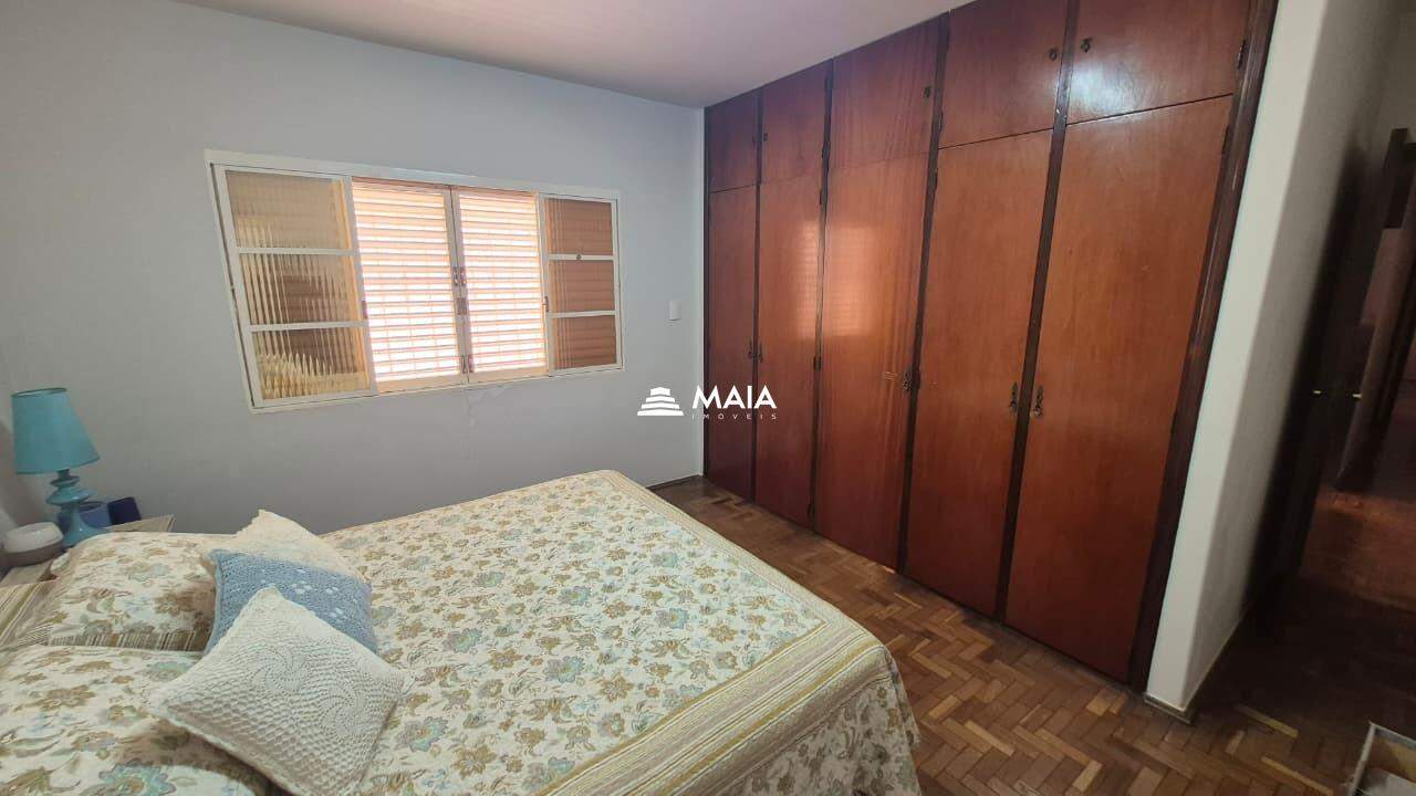 Casa à venda no Vila Olímpica: 