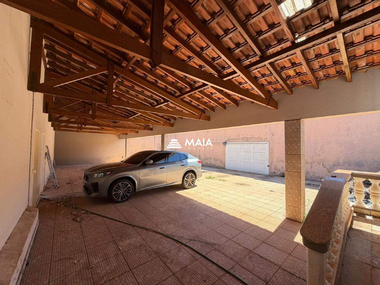 Casa à venda no Jardim Induberaba: 