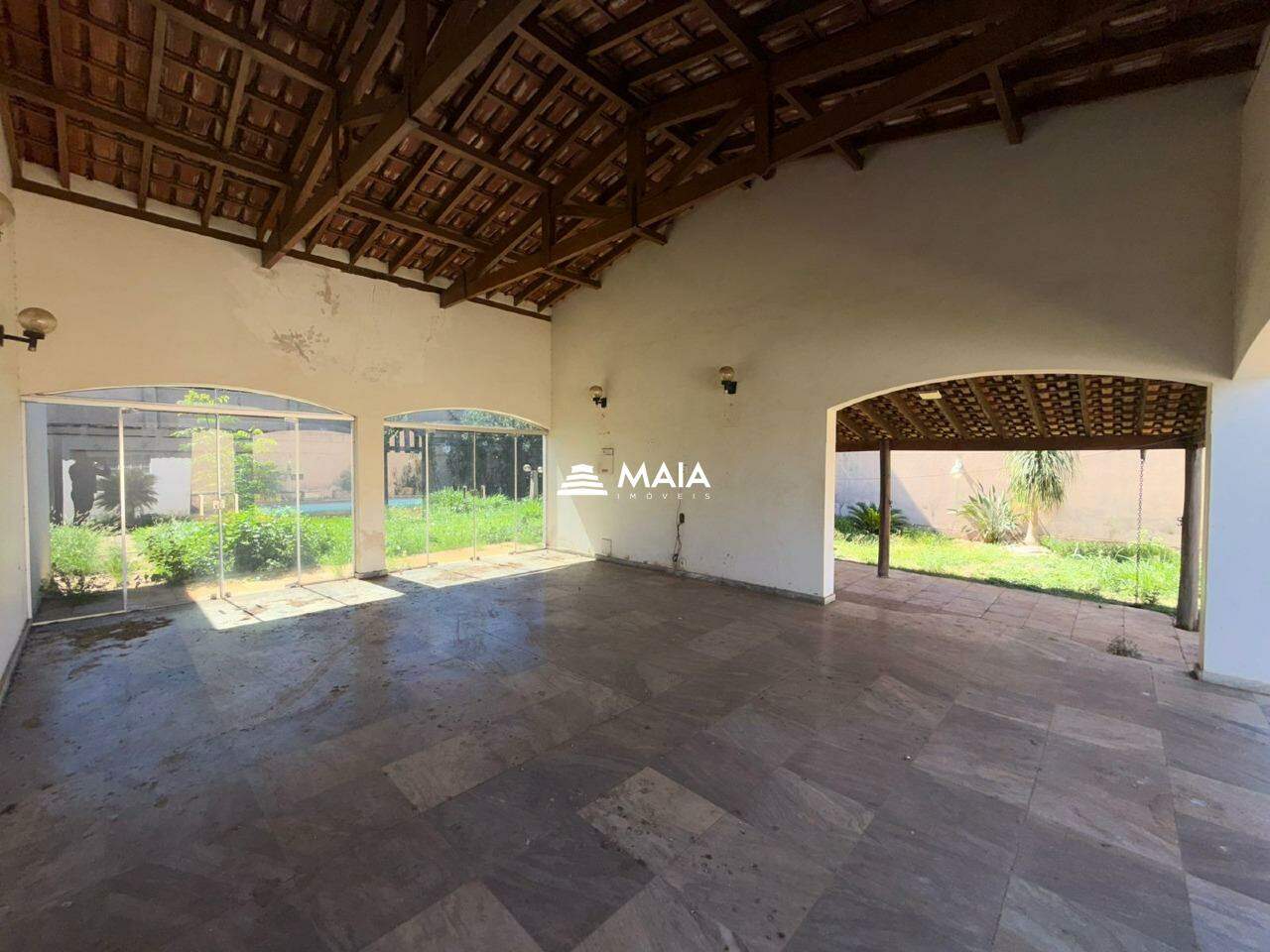 Casa à venda no Jardim Induberaba: 