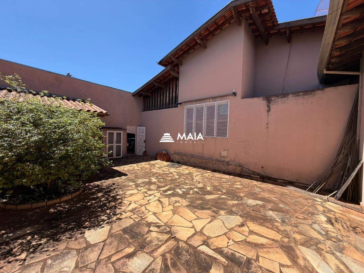 Casa à venda no Jardim Induberaba: 