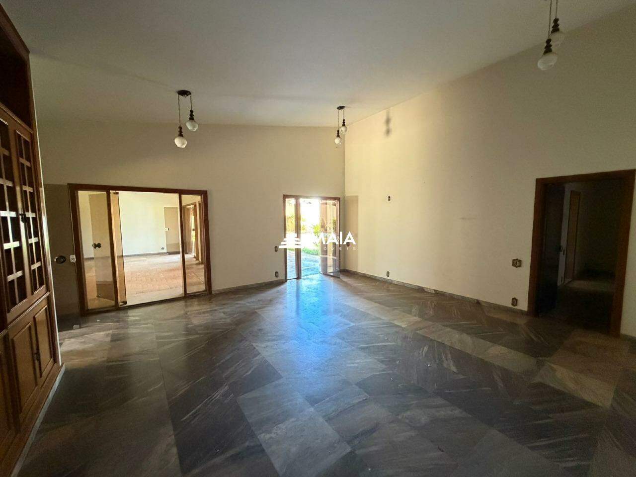 Casa para aluguel no Jardim Induberaba: 