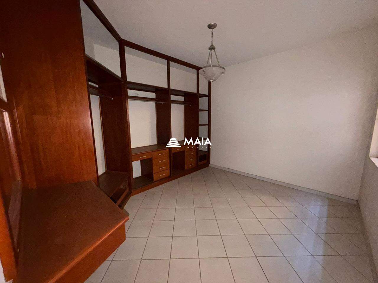 Casa para aluguel no Jardim Induberaba: 