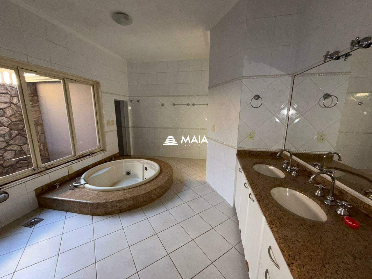 Casa para aluguel no Jardim Induberaba: 