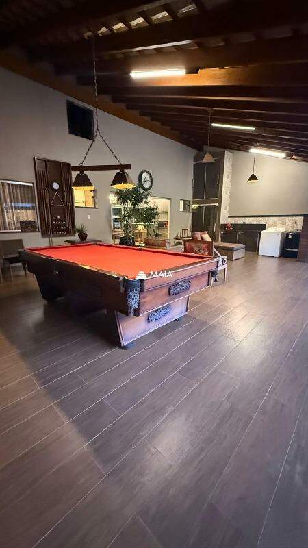 Casa à venda no Jardim Induberaba: 