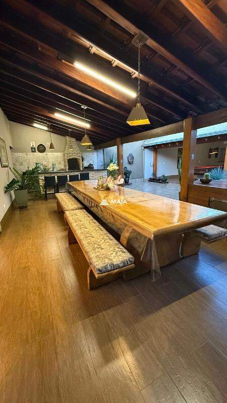 Casa à venda no Jardim Induberaba: 