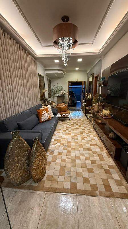 Casa à venda no Jardim Induberaba: 