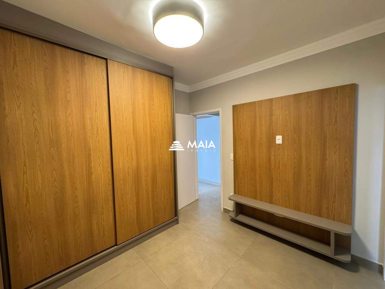 Apartamento à venda no Santa Maria: 