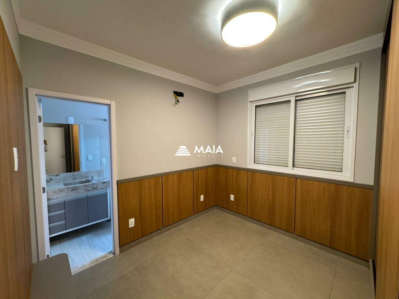 Apartamento à venda no Santa Maria: 