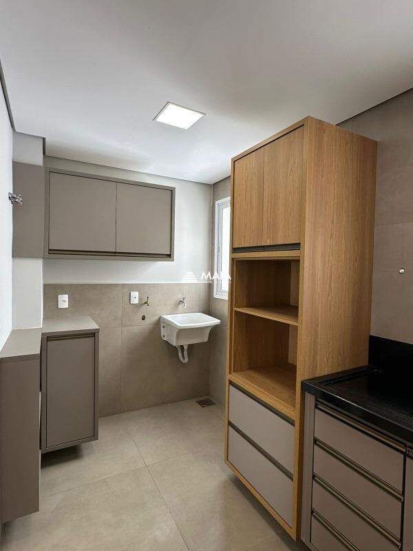 Apartamento à venda no Santa Maria: 