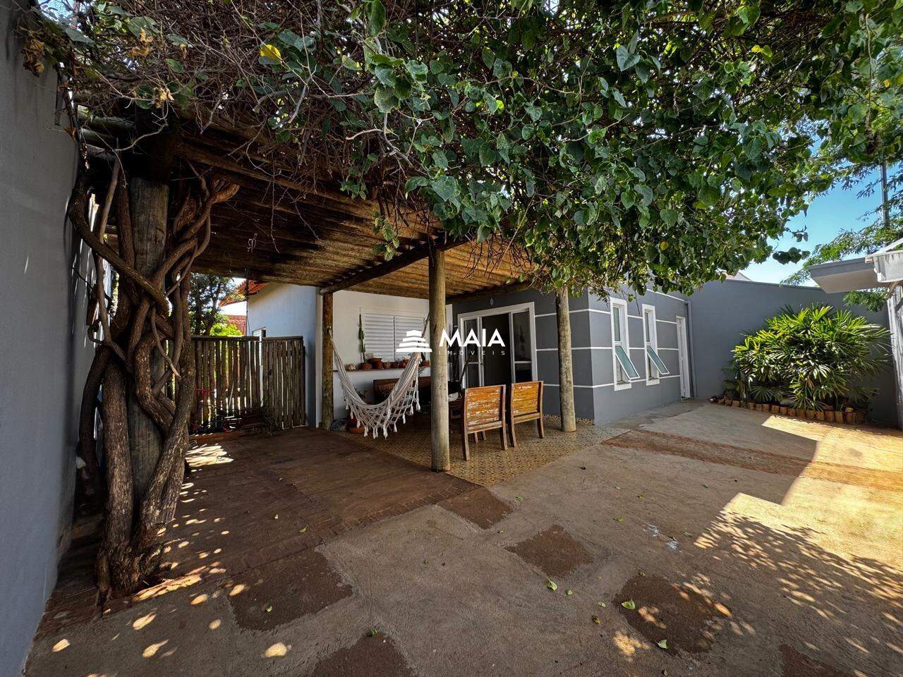 Casa à venda no Condomínio Vainice Andrade