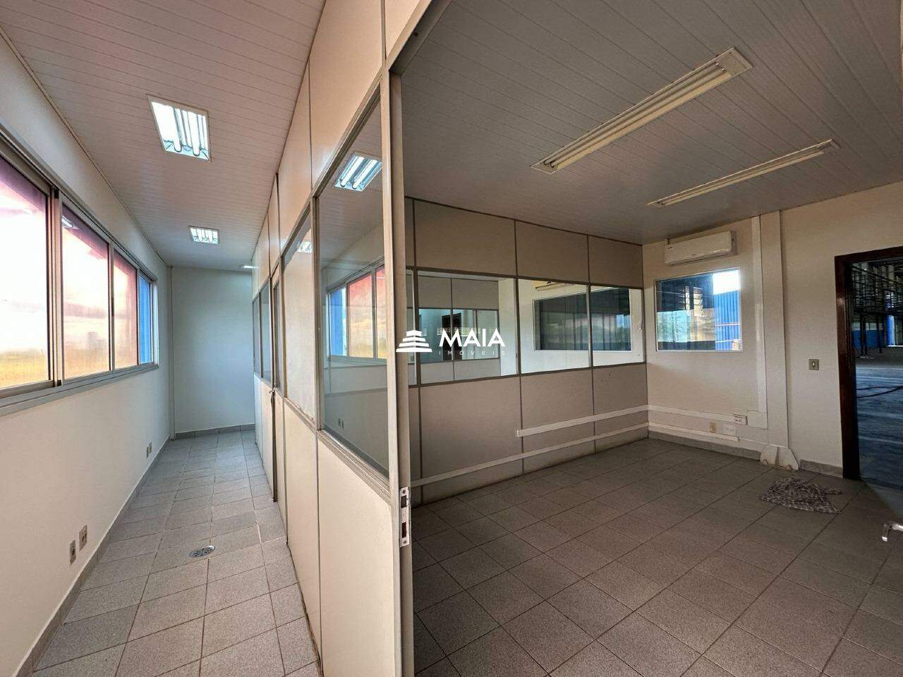 Galpão para aluguel no BR-050: 