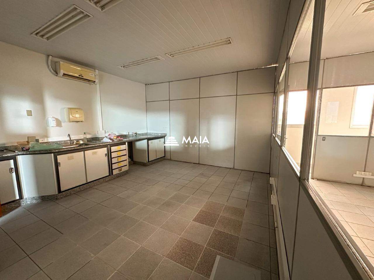 Galpão para aluguel no BR-050: 