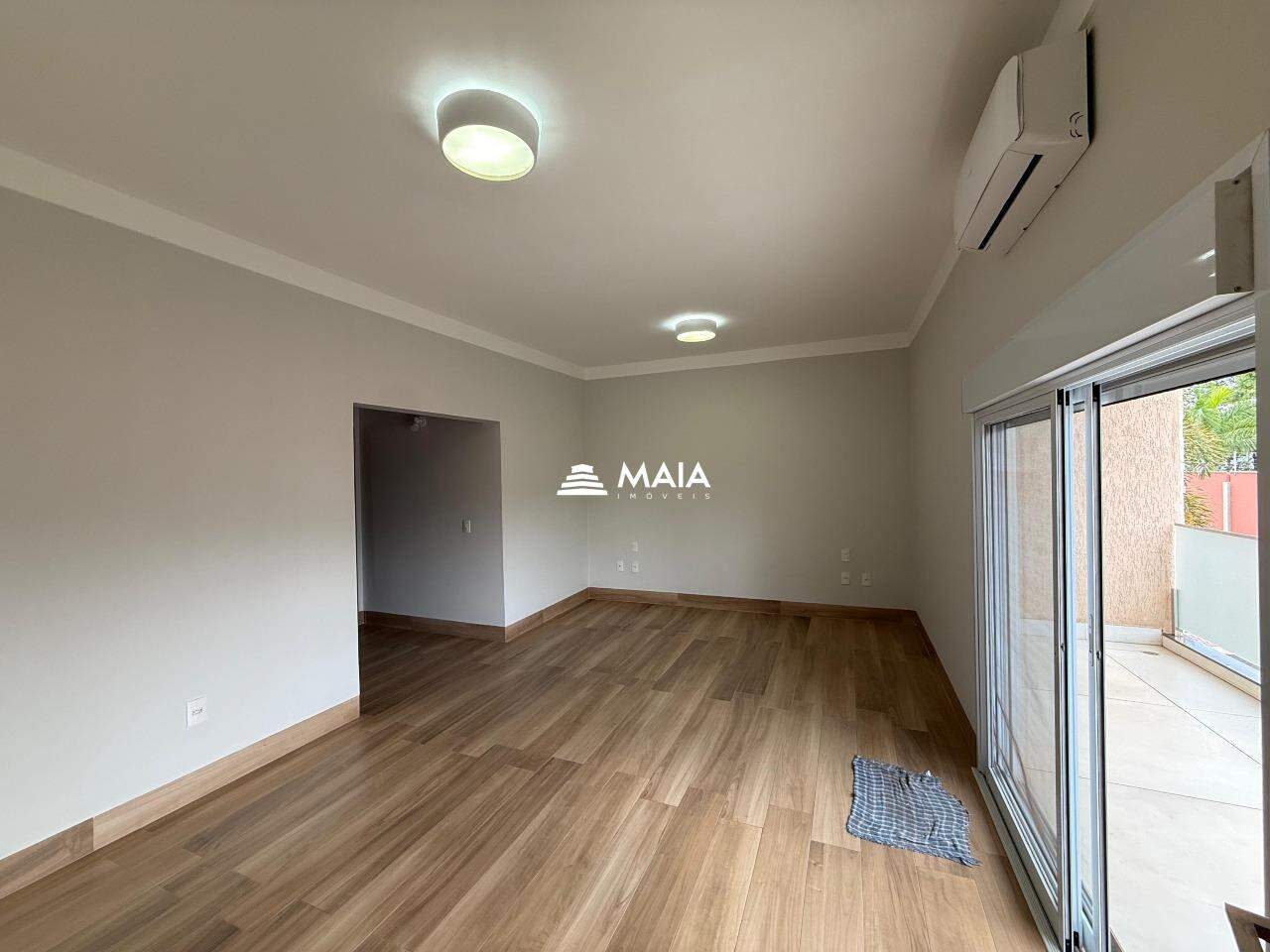 Casa de Condomínio para aluguel no Flamboyant III Resid. Park: 