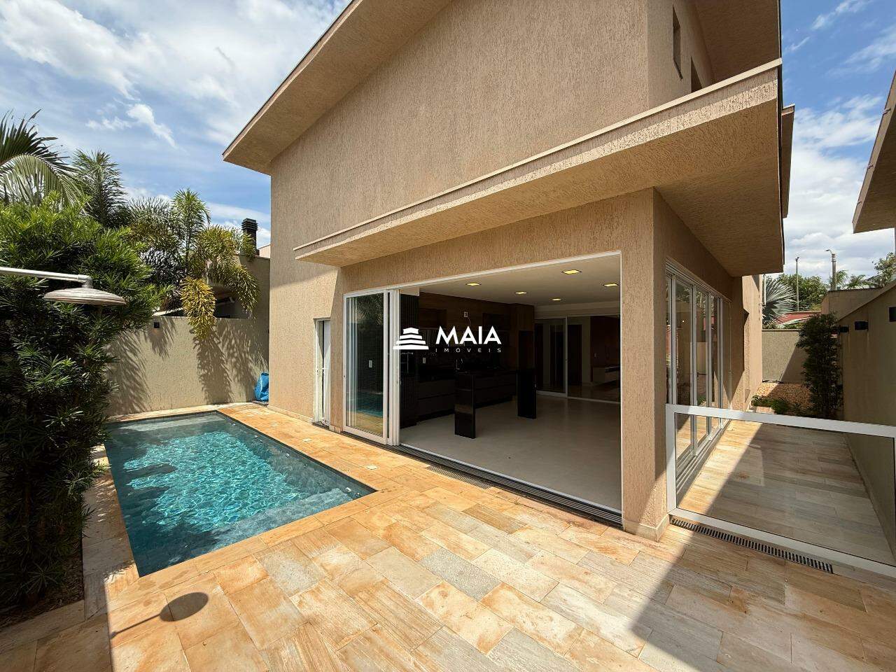 Casa de Condomínio para aluguel no Flamboyant III Resid. Park: 