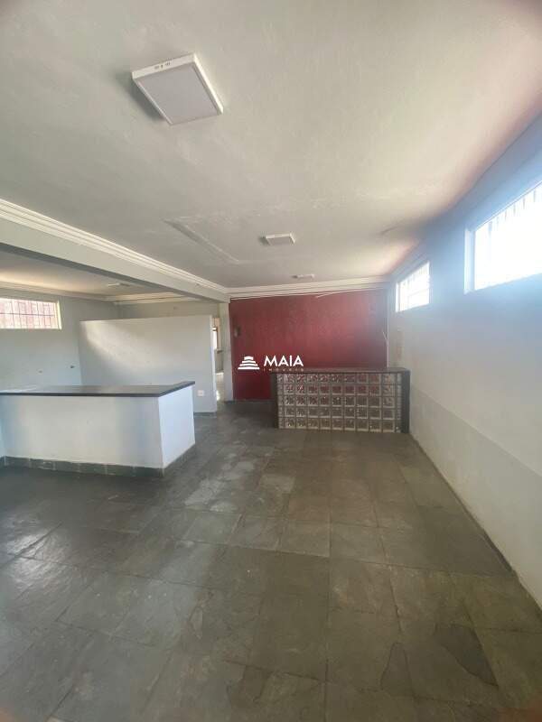 Comercial para aluguel no Santa Maria: 