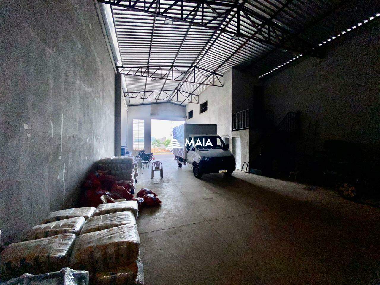 Galpão para aluguel no Parque das Laranjeiras: 