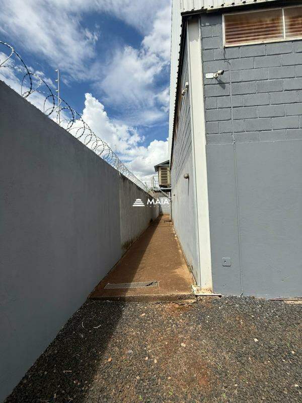 Galpão à venda no Jardim Maracanã: 