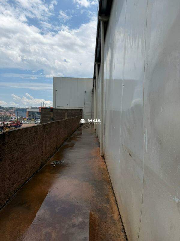 Galpão para aluguel no BeijaFlor: 