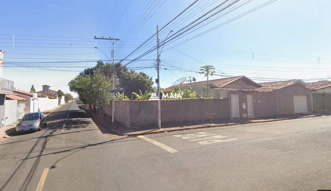 Terreno à venda no bairro Grande Horizonte