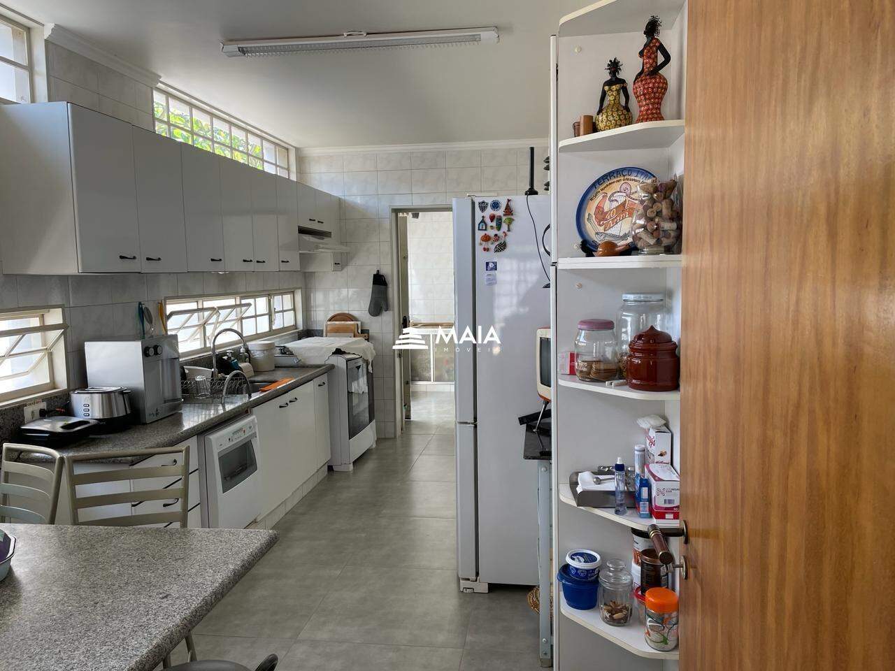 Casa à venda no Mercês: 