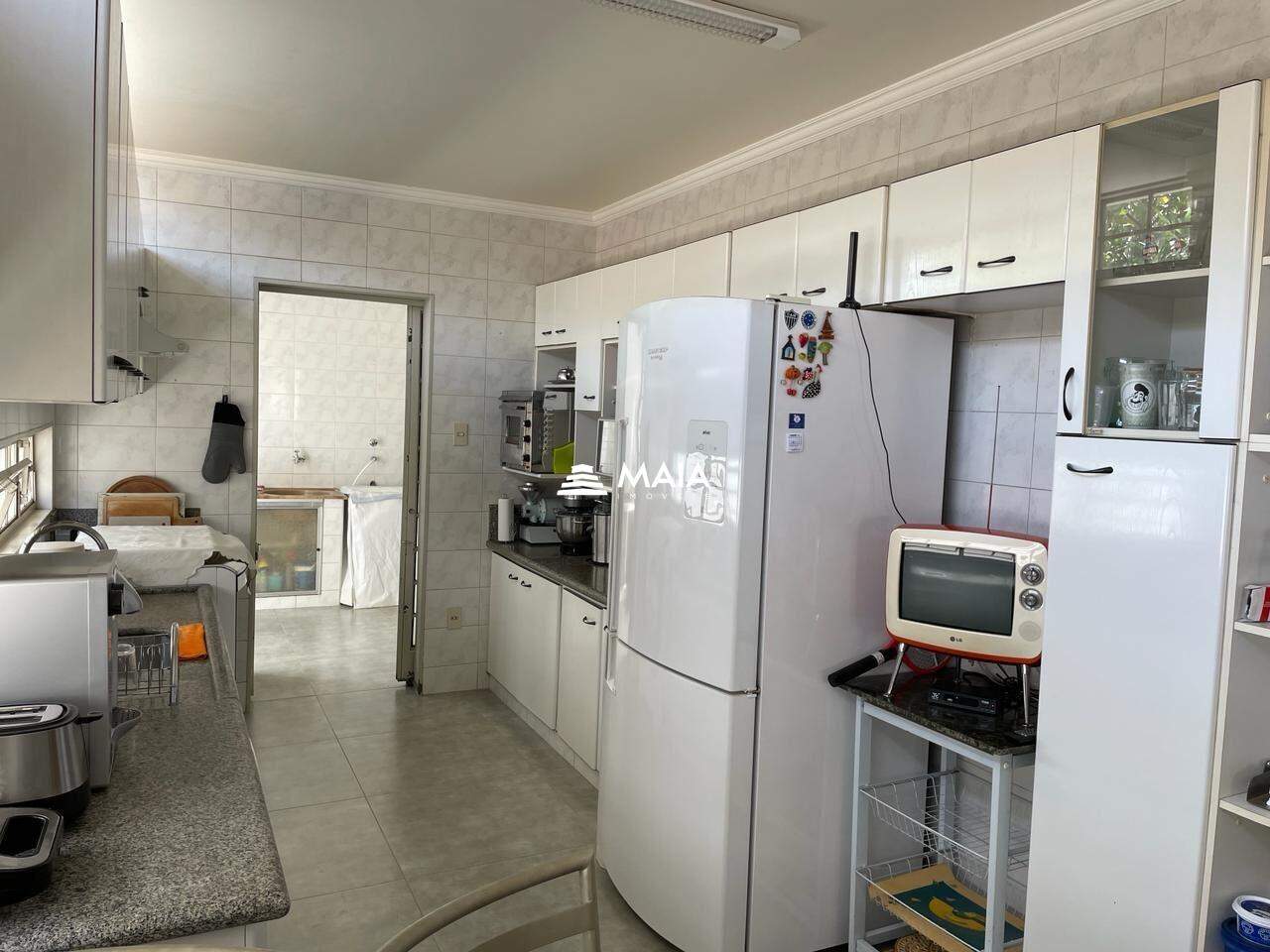 Casa à venda no Mercês: 