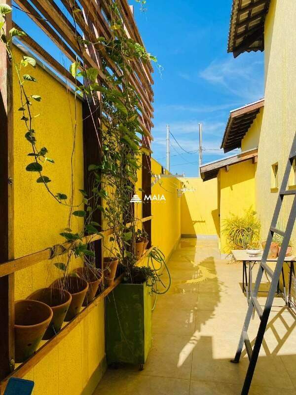 Casa de Condomínio para aluguel no Residencial Mário de Almeida Franco: 